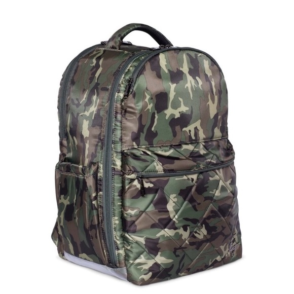 Lug Camo Backpack - Picture 3 of 15